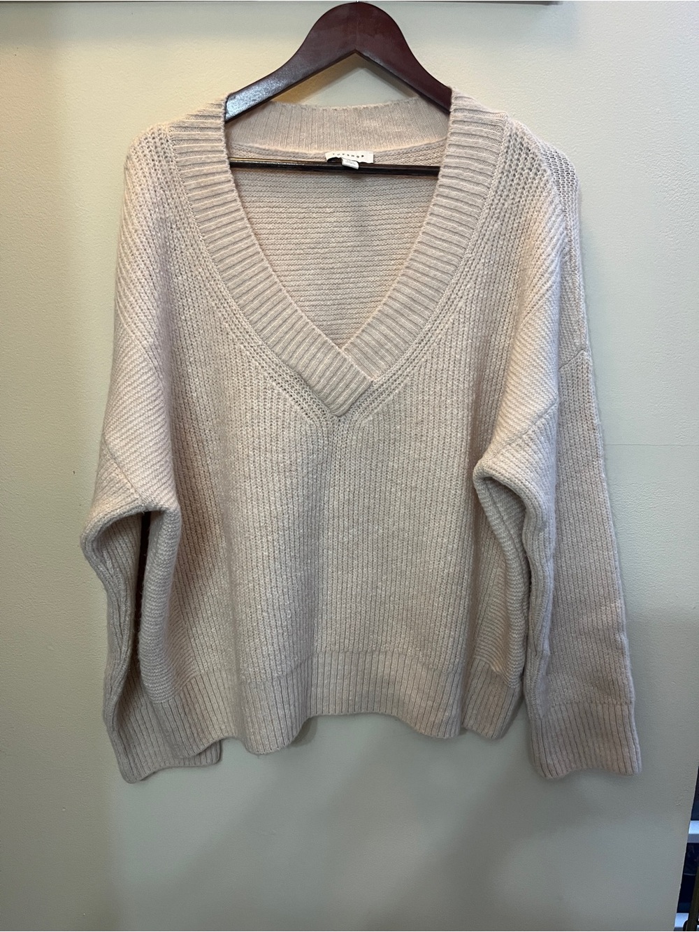 Topshop Neutral Cream V-Neck Ribbed Knit Sweater
